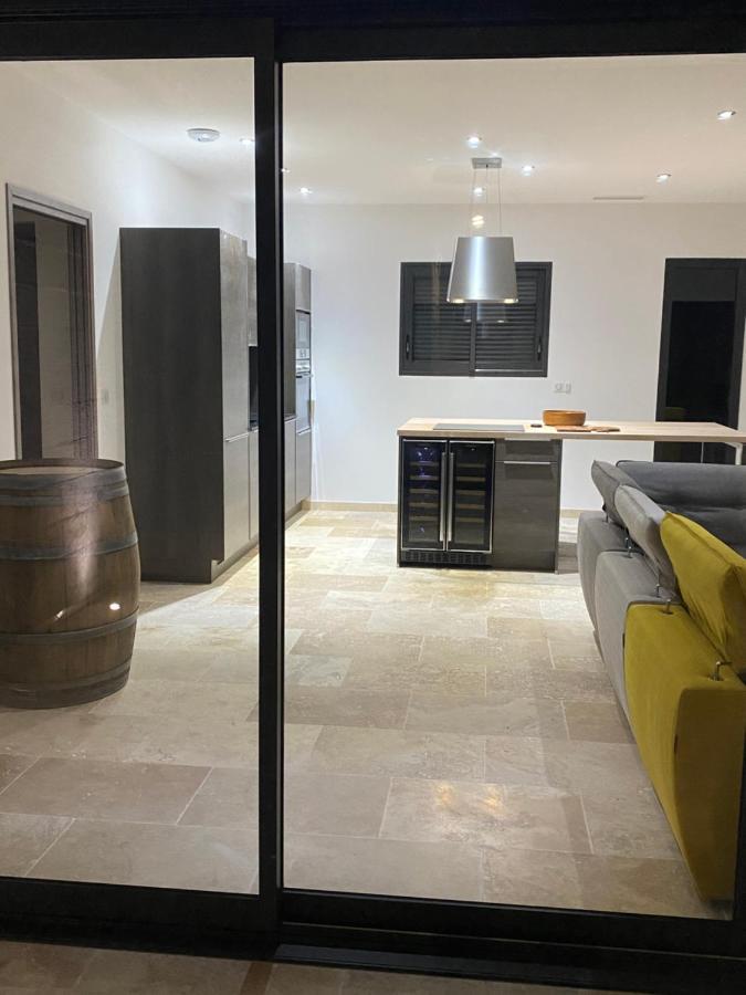 Villa De Charme Avec Piscine A Ajaccio 阿拉塔 外观 照片