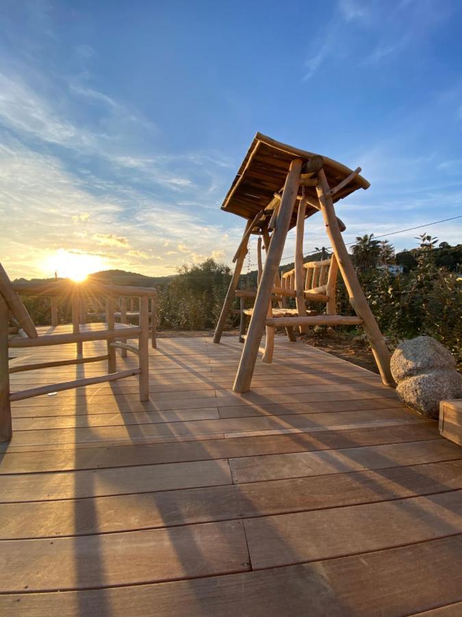 Villa De Charme Avec Piscine A Ajaccio 阿拉塔 外观 照片