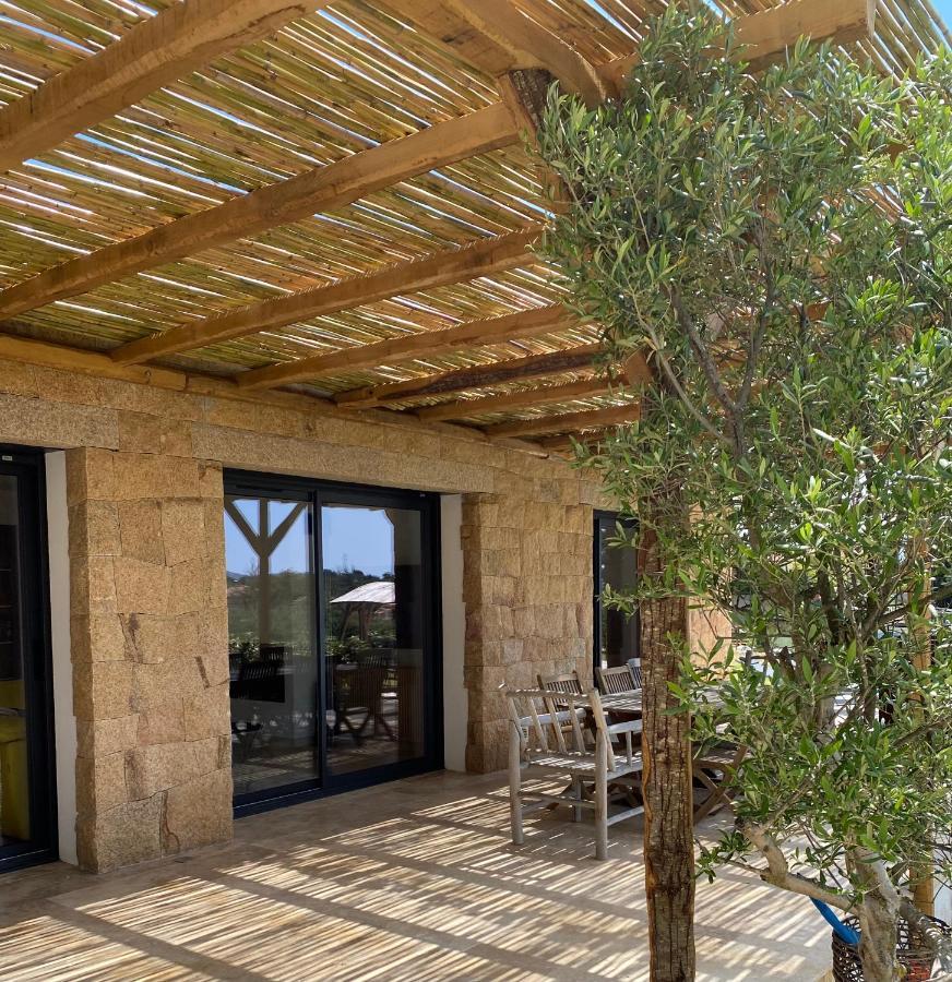 Villa De Charme Avec Piscine A Ajaccio 阿拉塔 外观 照片