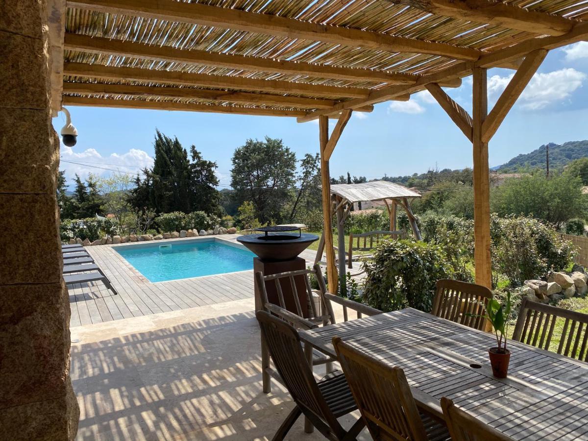 Villa De Charme Avec Piscine A Ajaccio 阿拉塔 外观 照片